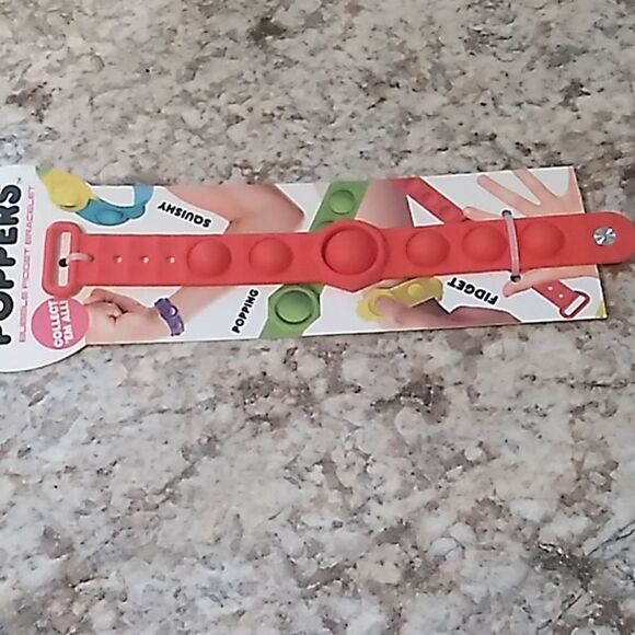 POP POP POPPERS Bracelet - Picture 6 of 11